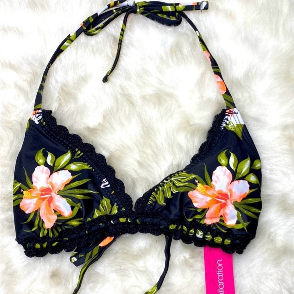 Xhilaration Crochet Trim Bikini Top